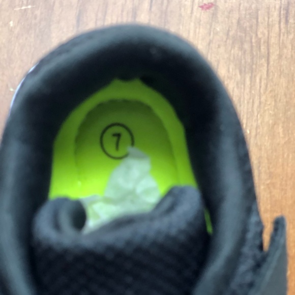 Toddler Champion Shoes - Picture 3 of 5